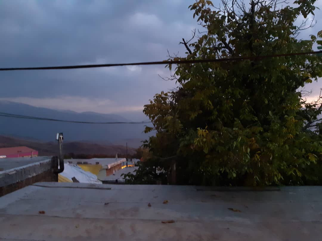 تصویر کوهساران دو تخته