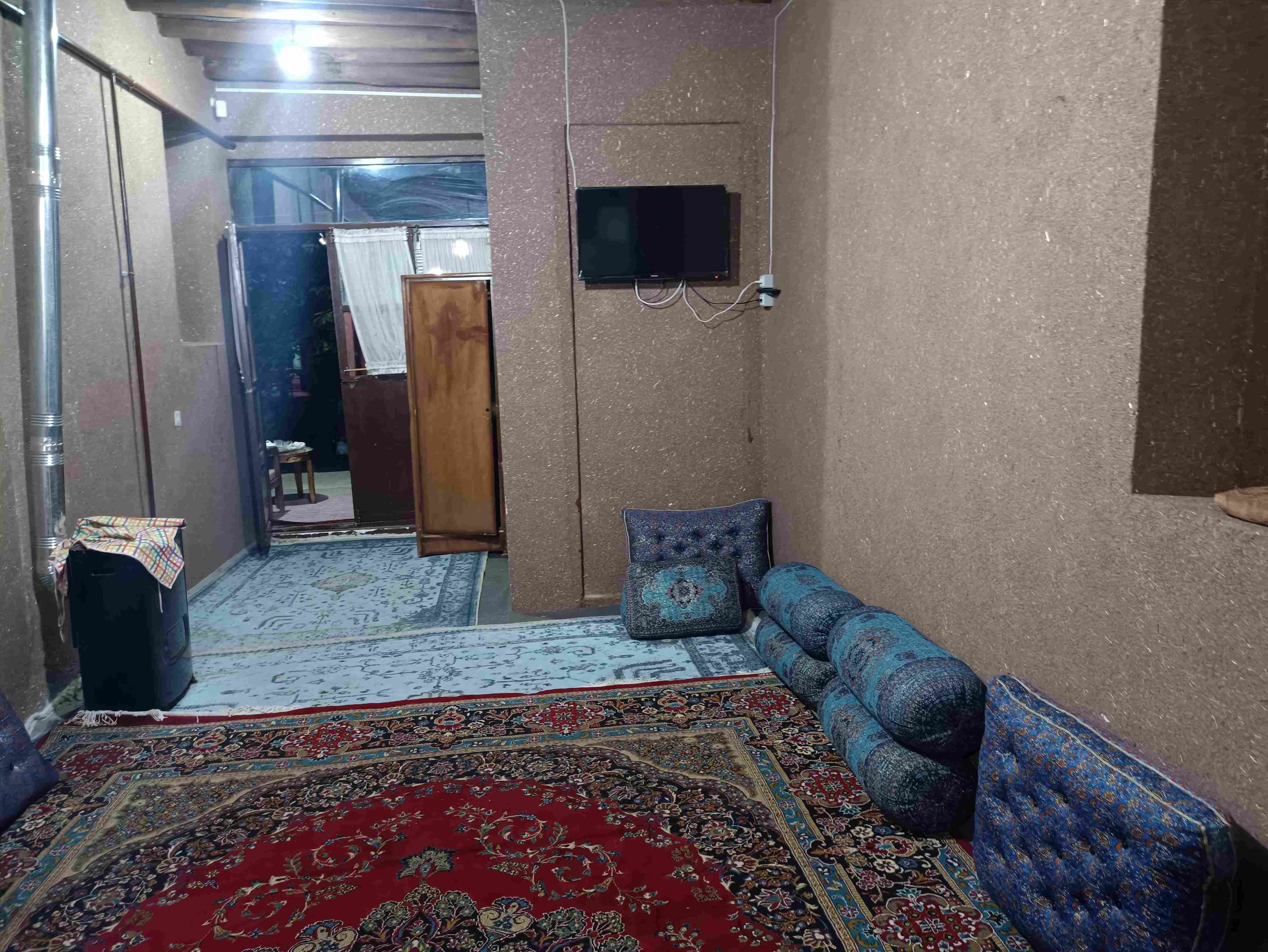 تصویر بومگردی شکوفه گیلاس