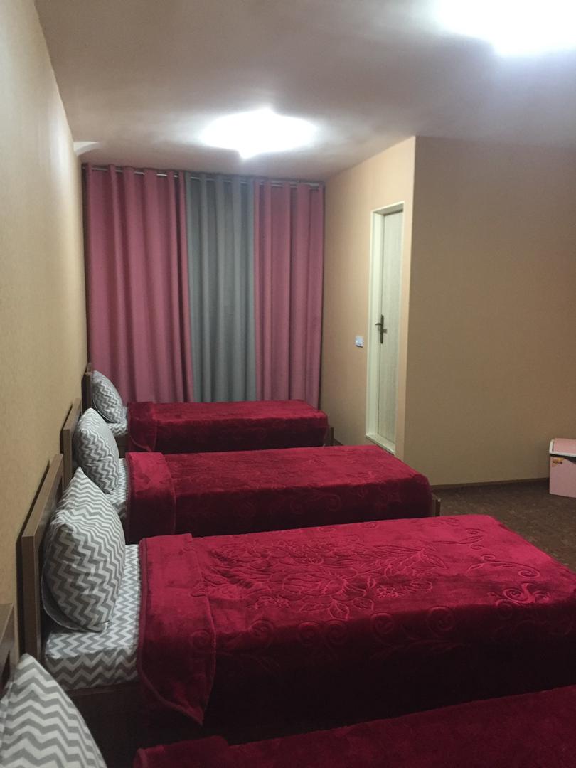 تصویر مهمانپذیر ولیعصر