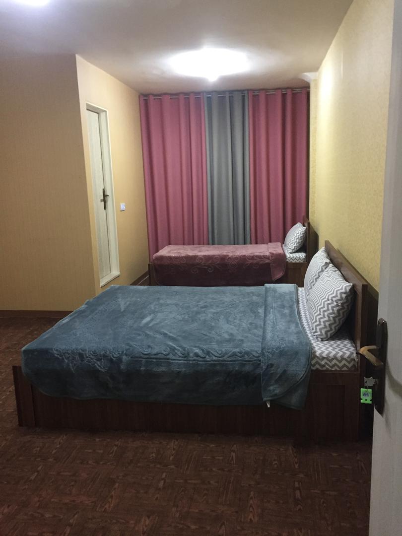 تصویر مهمانپذیر ولیعصر