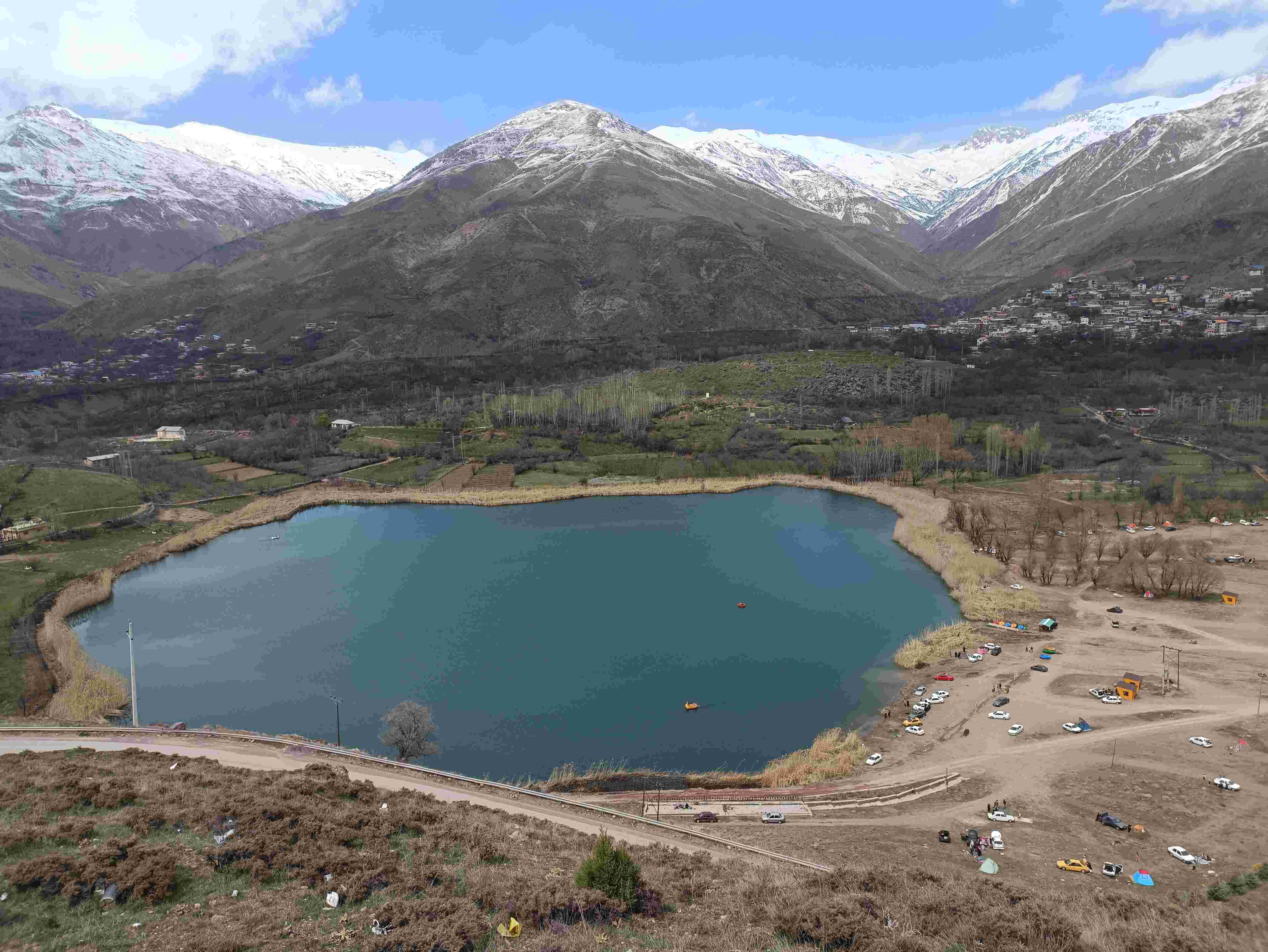 تصویر قوی سفید اوان