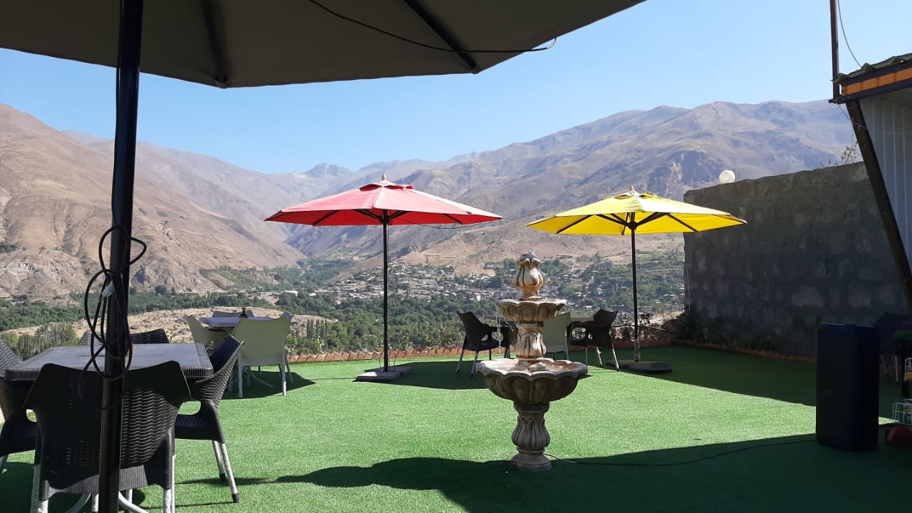 تصویر قوی سفید اوان