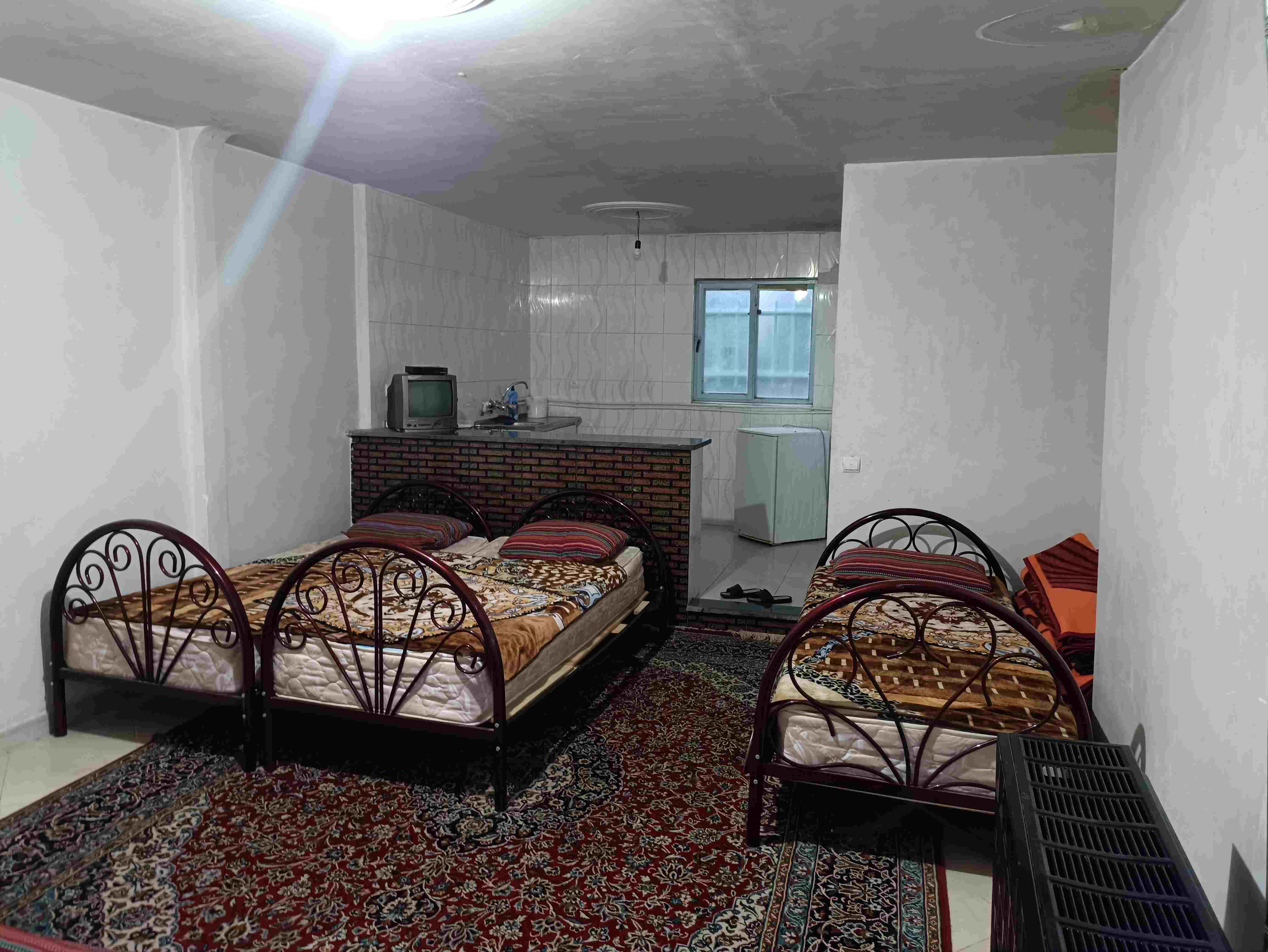 تصویر باغ گلستان