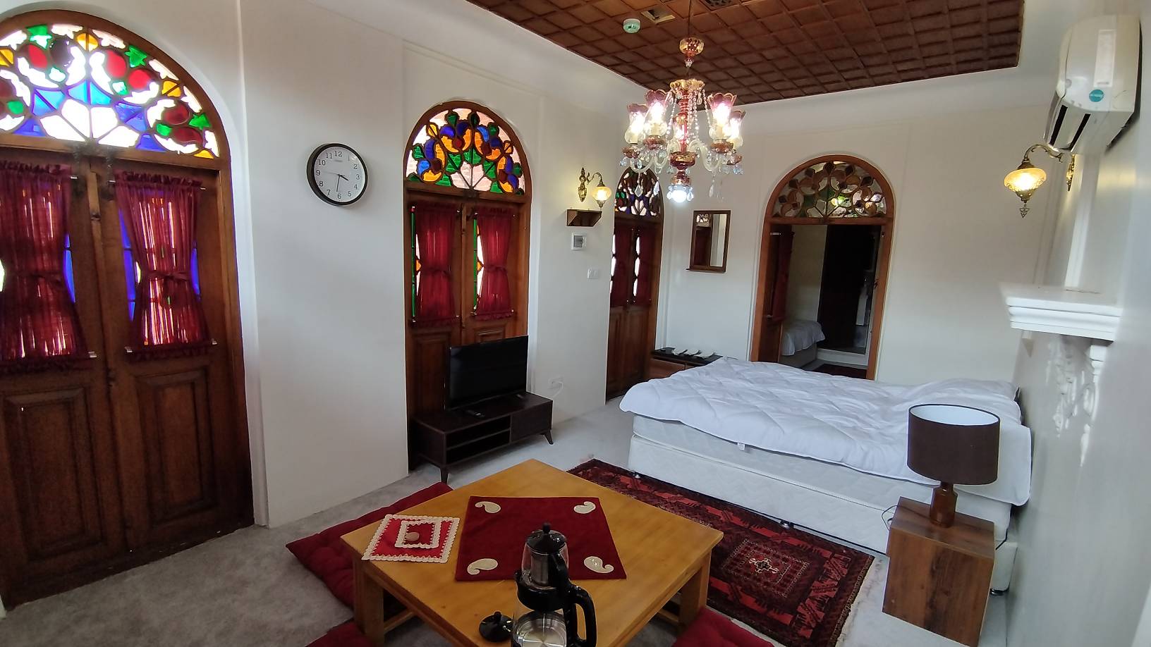 تصویر هتل عمارت بهروزی، اتاق سه تخته علی اکبر دهخدا 