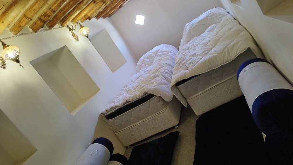 تصویر هتل عمارت بهروزی، اتاق شش تخته عارف قزوینی 